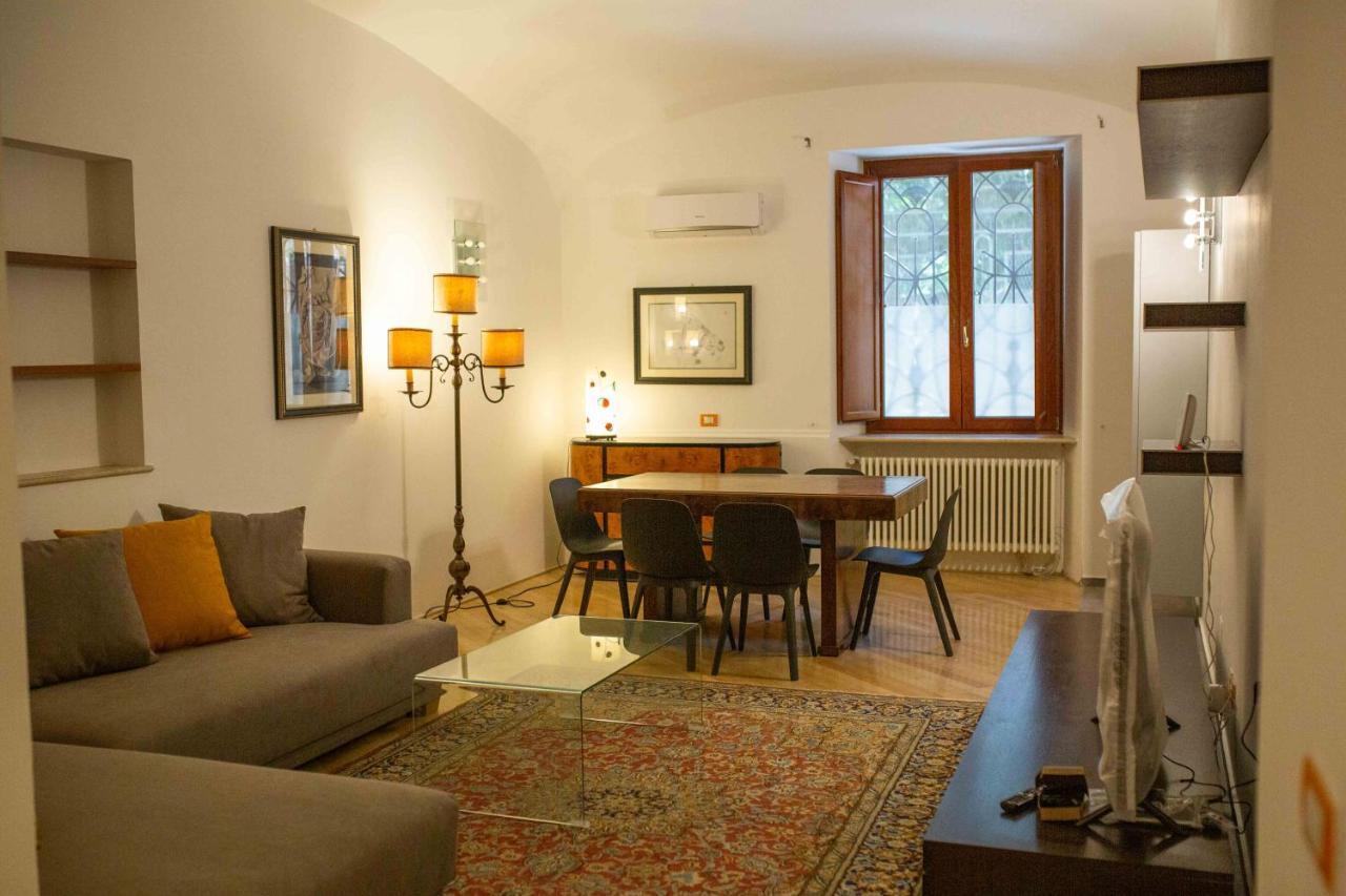Bausan Happy Hour By Dimorra * Naples